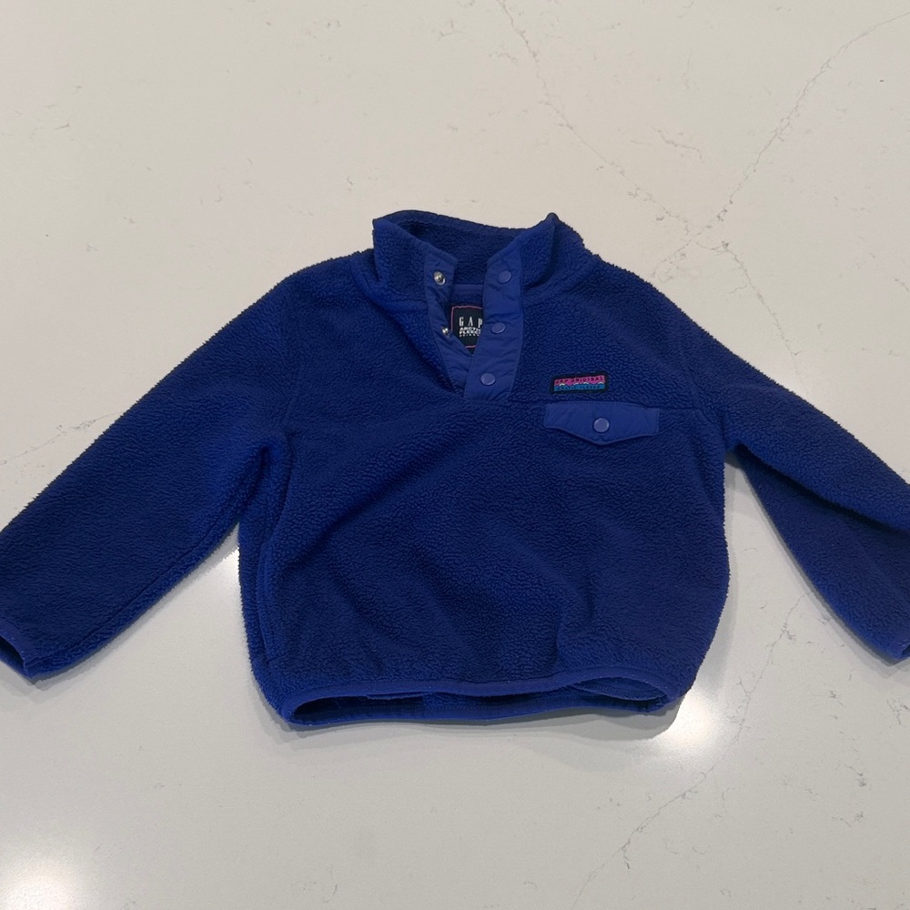 GAP Arctic Fleece in Vibrant Blue